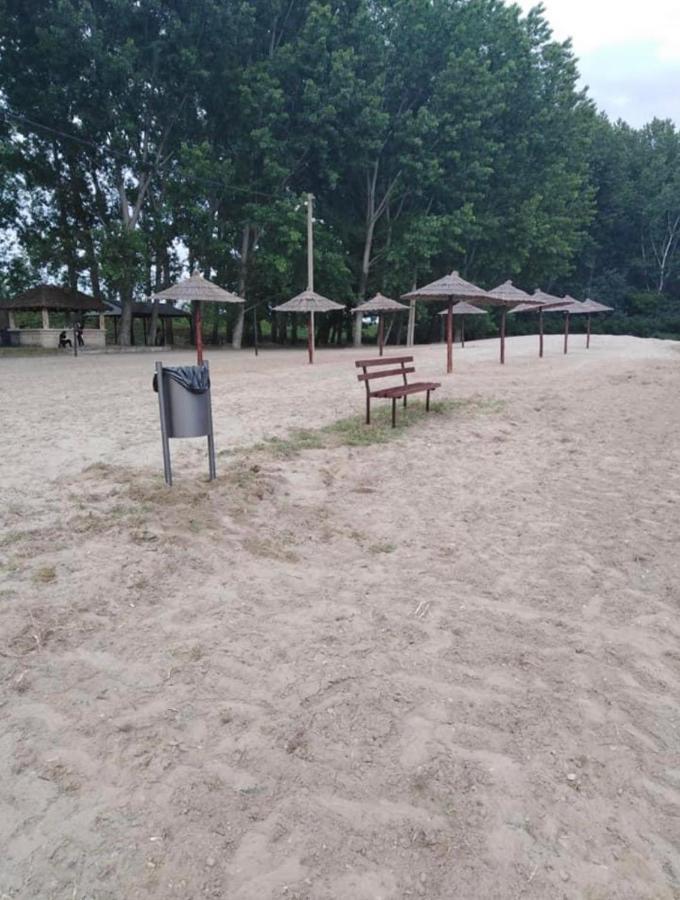 Vikendica apartments Dunav MS Celarevo Buitenkant foto
