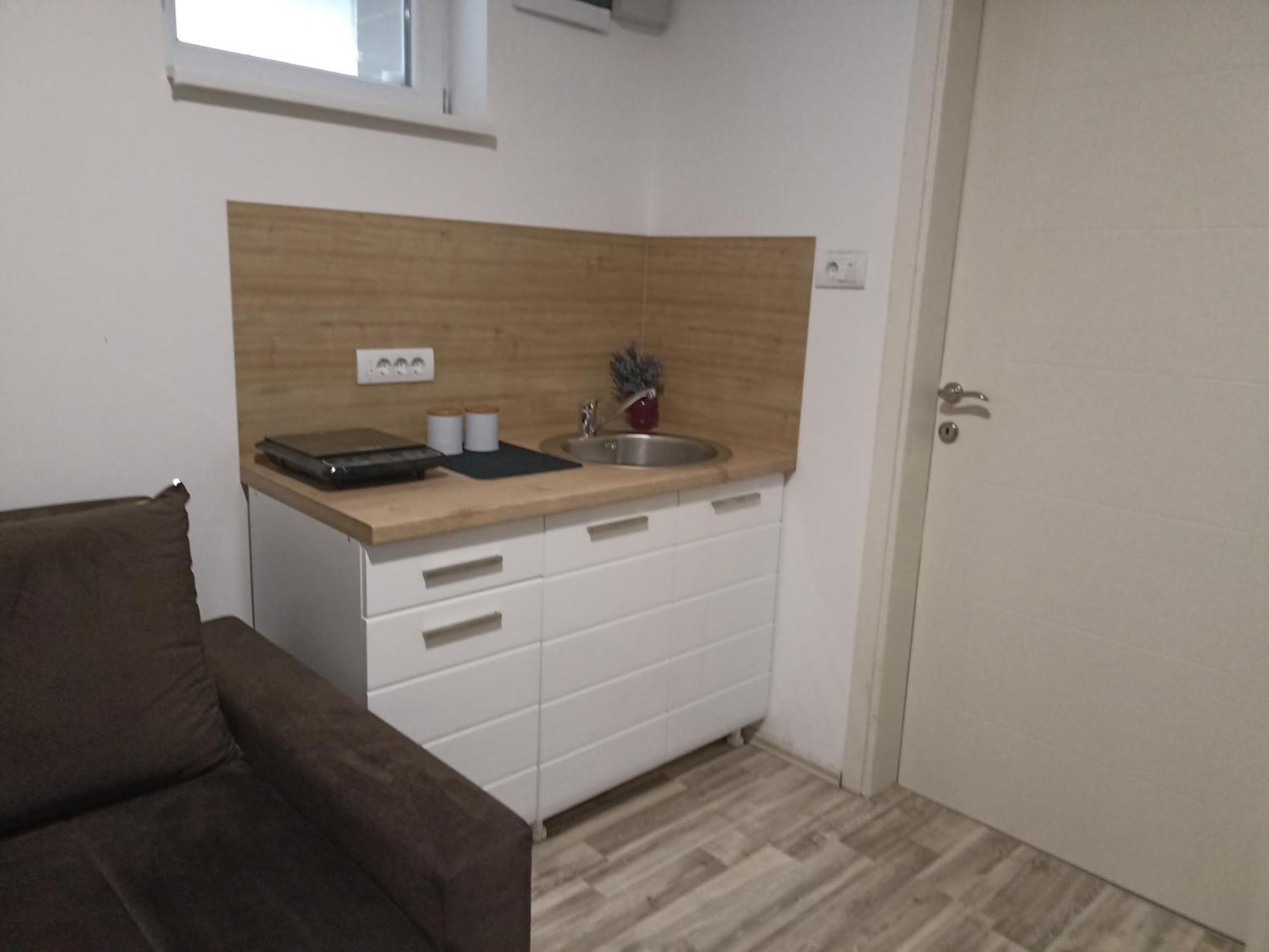 Vikendica apartments Dunav MS Celarevo Buitenkant foto