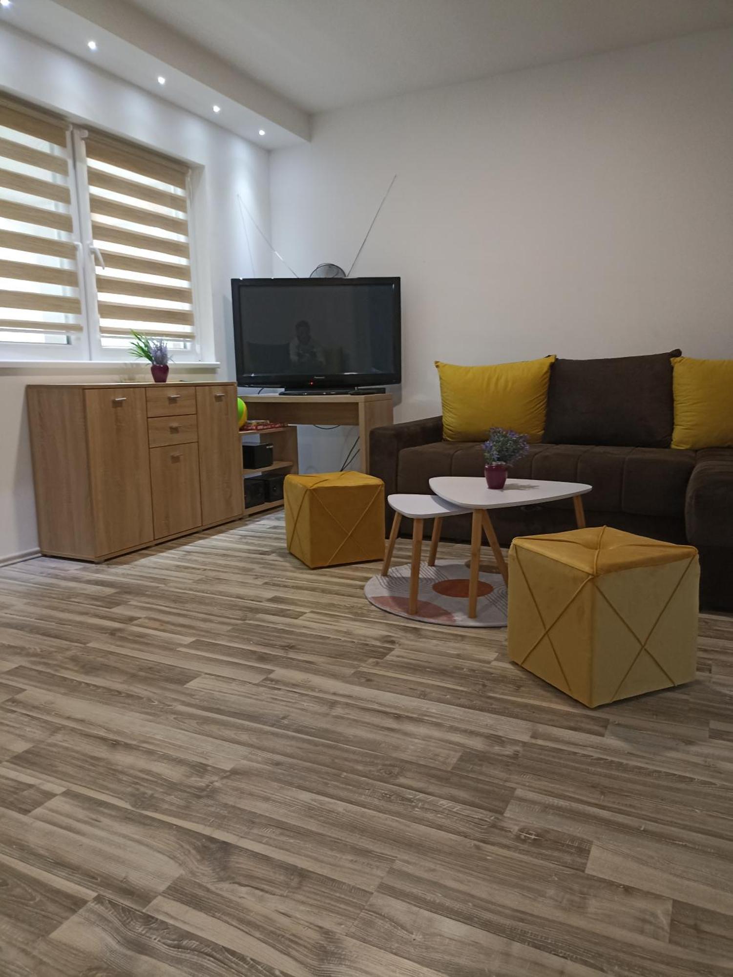 Vikendica apartments Dunav MS Celarevo Buitenkant foto